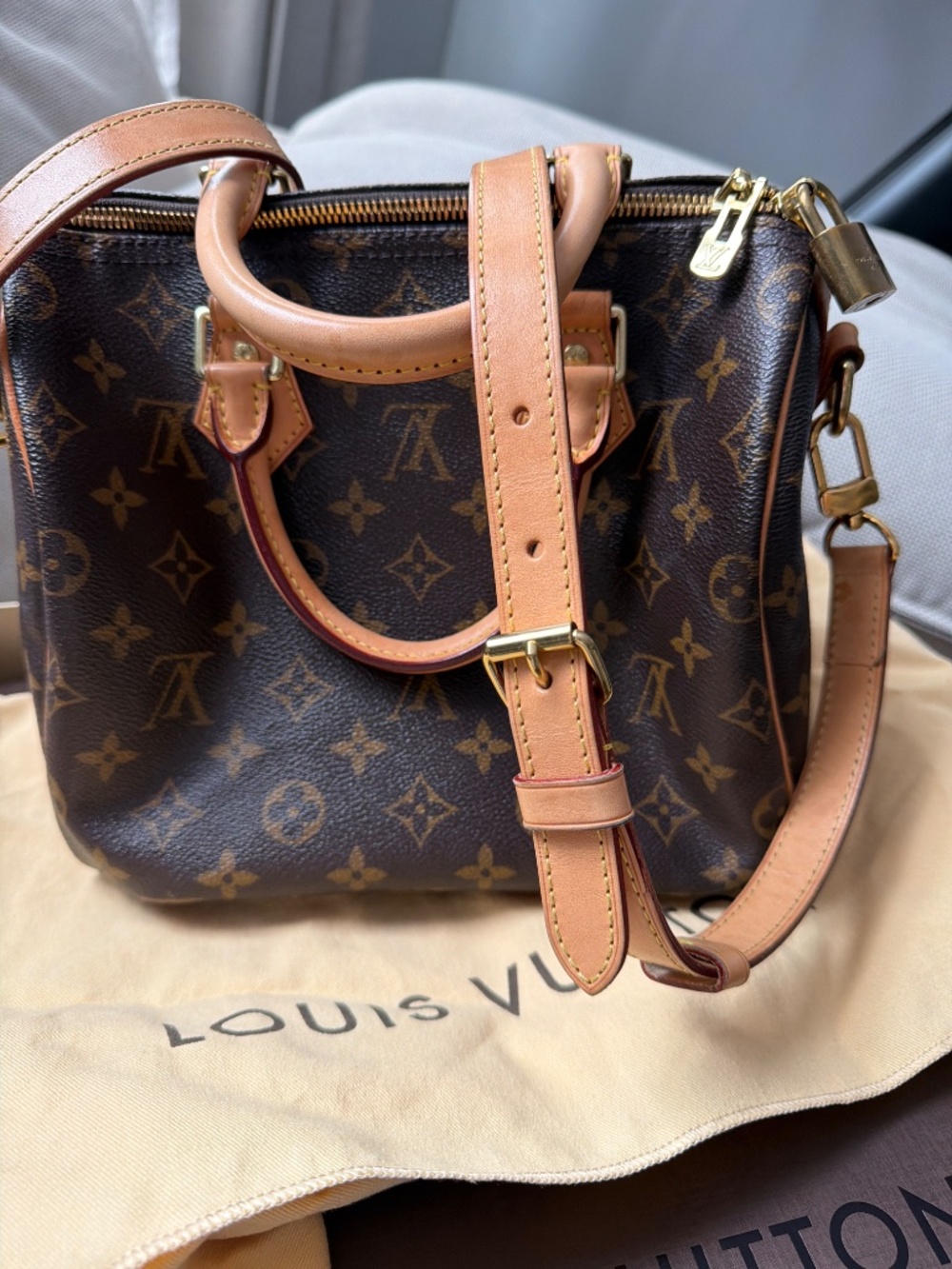 Pre-owned authentic Louis Vuitton speedy bandoulière NM 25 - Picture 10 of 16